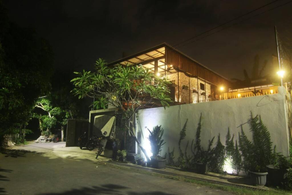 Villa Amalura I Джокякарта Екстериор снимка