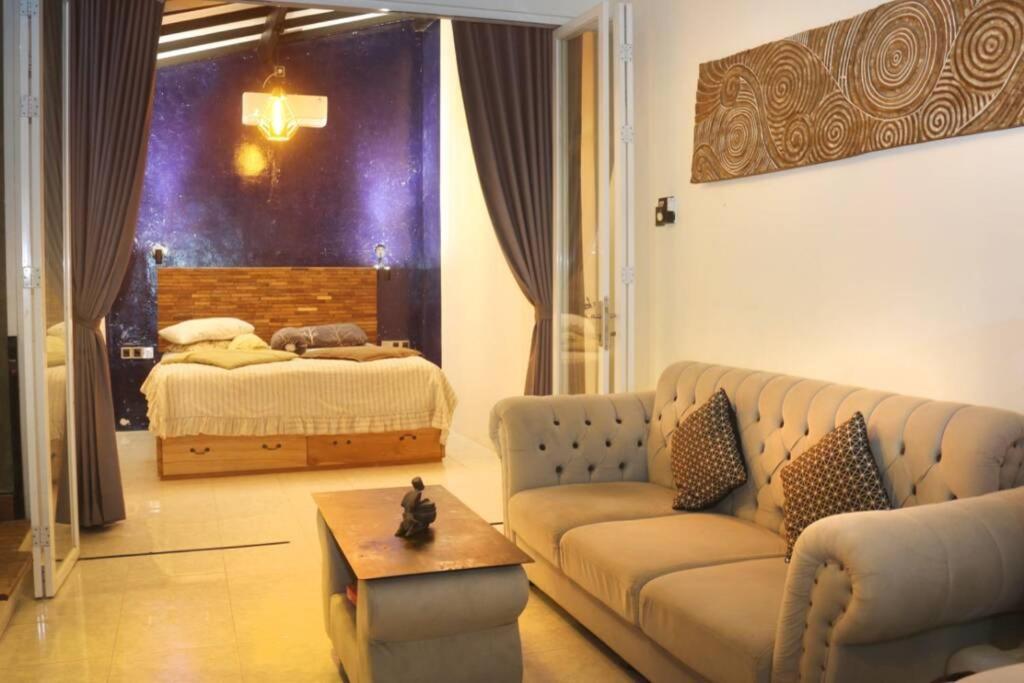 Villa Amalura I Джокякарта Екстериор снимка